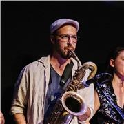 Saxofonista professional de Jazz amb experiència docent i background clàssic